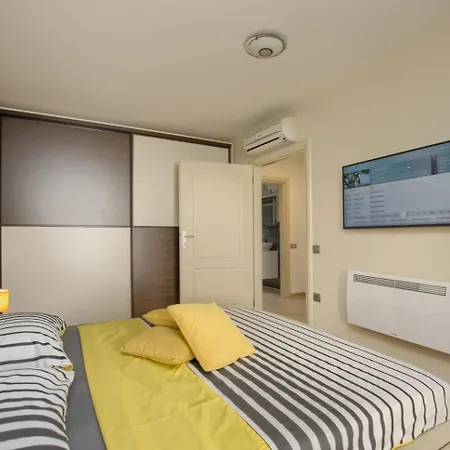 Comfortable Near The Apartmán