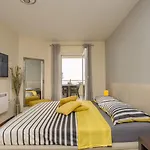 Comfortable Near The Apartman Póla