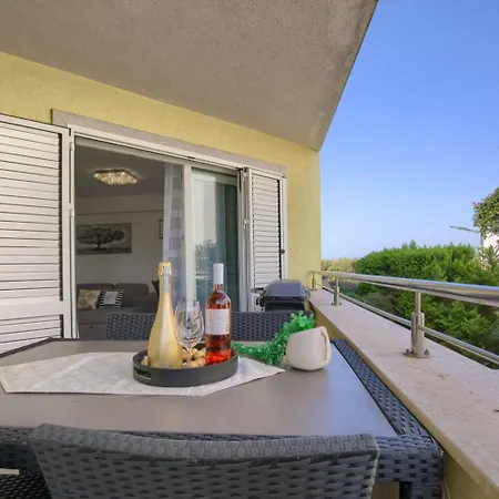Apartman Comfortable Near The